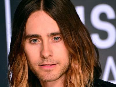 Jadi Transgender di 'Dallas Buyers Club', Jared Leto Bawa Pulang Piala Oscar!